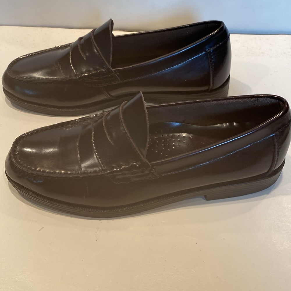 G. H. Bass & Co. Men’s Leather Upper Penny Loafers - Picture 4 of 9